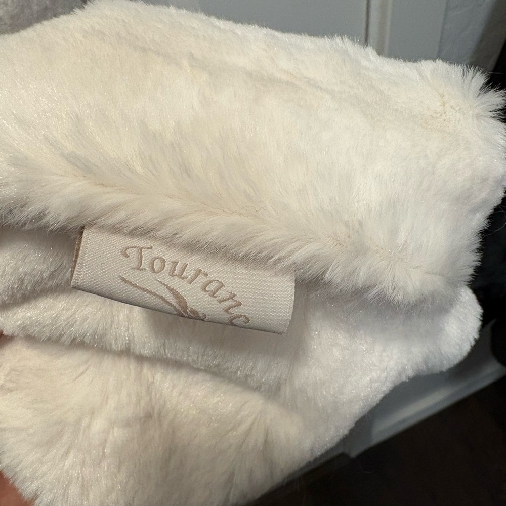 Tourance white Faux Fur Scarf